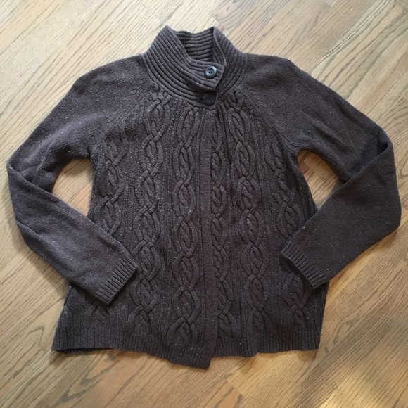 Woman's Cardigan